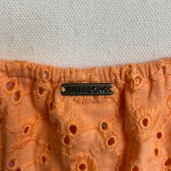 Billabong Eyelet Top - Picture 9 of 11